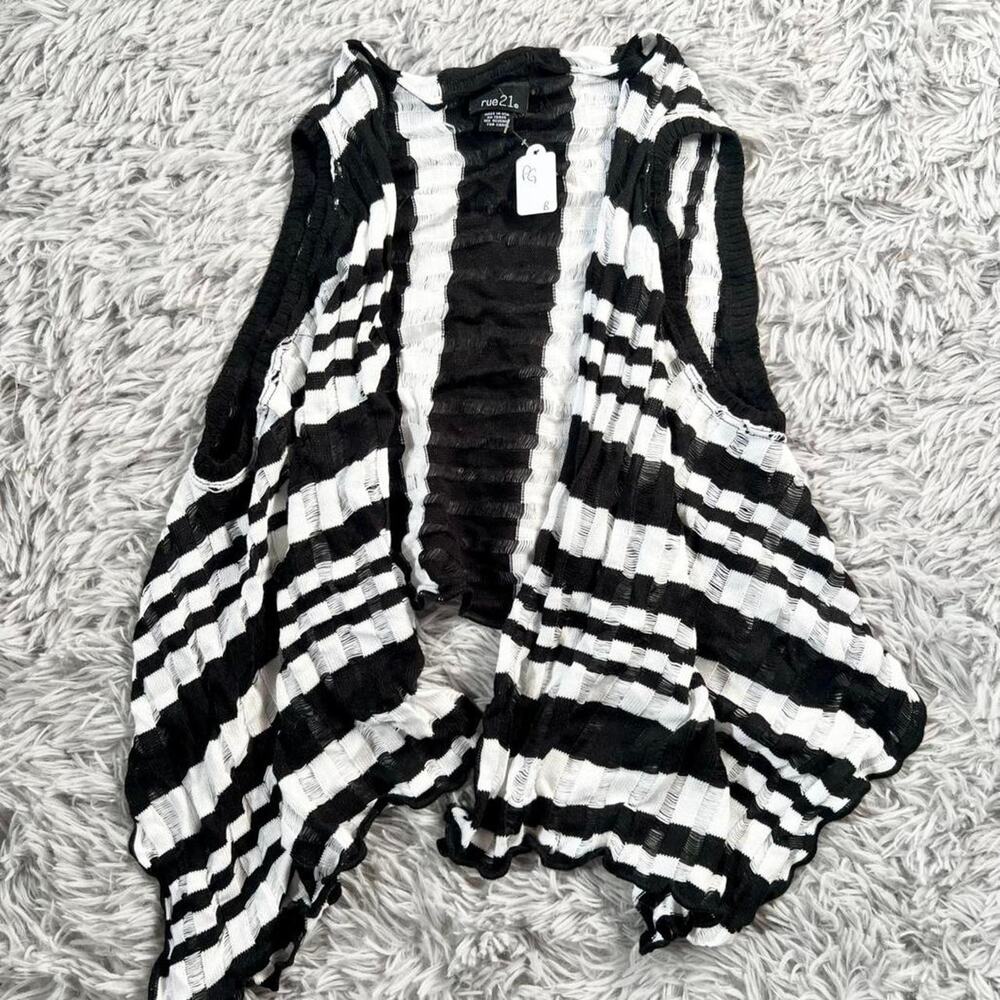 Black white Wide Knit Scene Alternative Fairy Grunge 2000s Y2K Drape‎ Vest